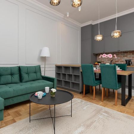 Warszawa Ochota Modern Apartment For Families By Noclegi Renters Kültér fotó