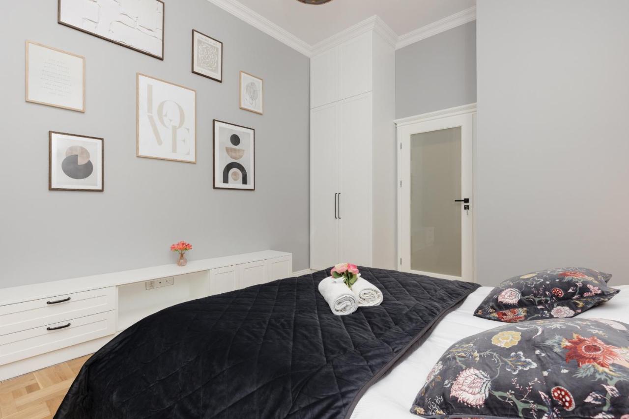 Warszawa Ochota Modern Apartment For Families By Noclegi Renters Kültér fotó